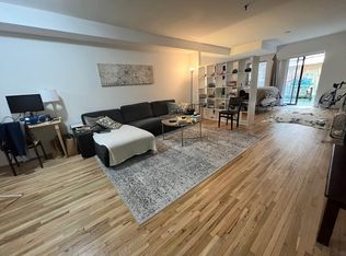 320 E 65th St APT 21, New York, NY 10065