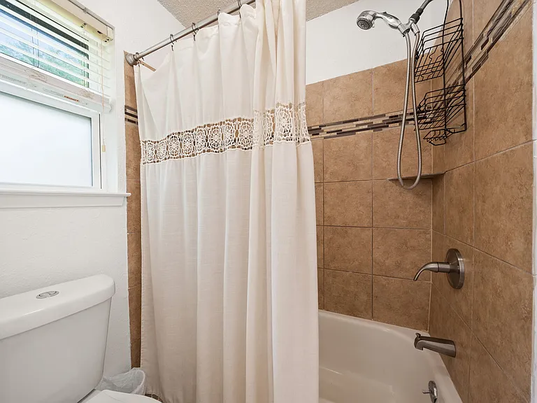 6244 Melinda Dr — Photo 19