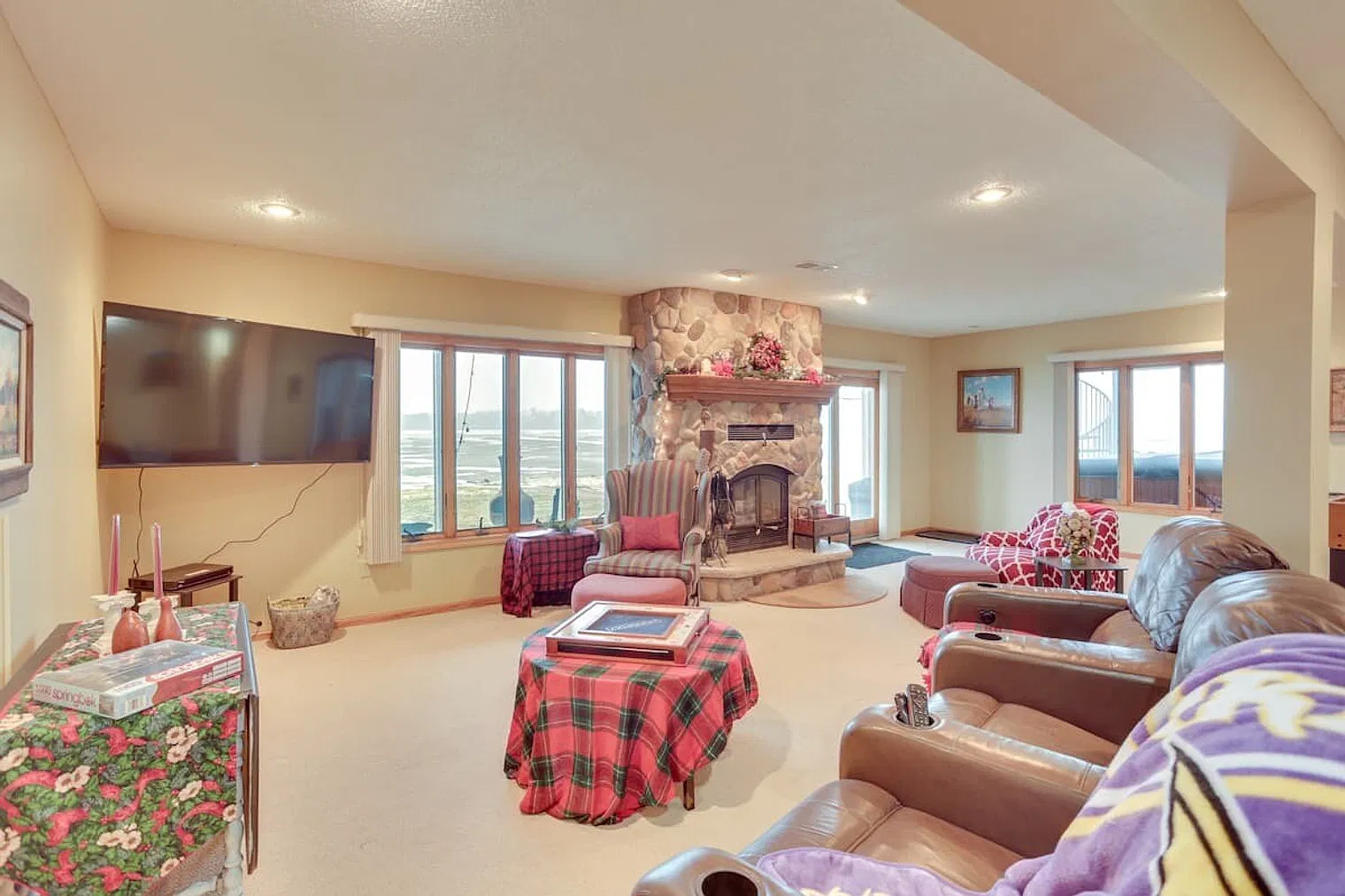 5 bed, 4.0 bath, $21,010 — Photo 3