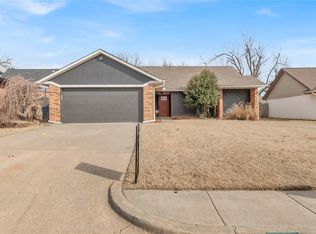 712 Pintail Pl, Edmond, OK 73003