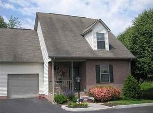 3454 Hamilton Place Dr, Morristown, TN 37814