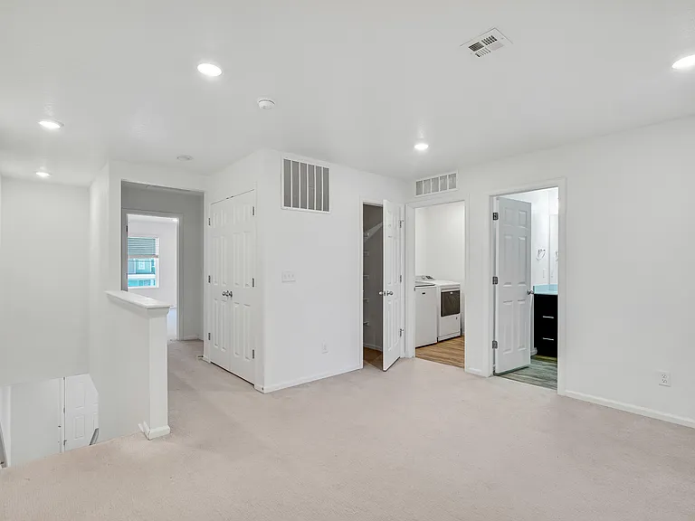 21072 E 60th Ave — Photo 15