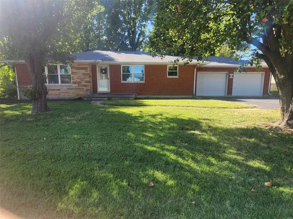 1204 W Broadway St, Steeleville, IL 62288