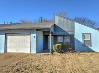 4904 S Gum Ave, Broken Arrow, OK 74011