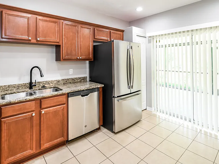18409 Kentisbury Ct — Photo 7
