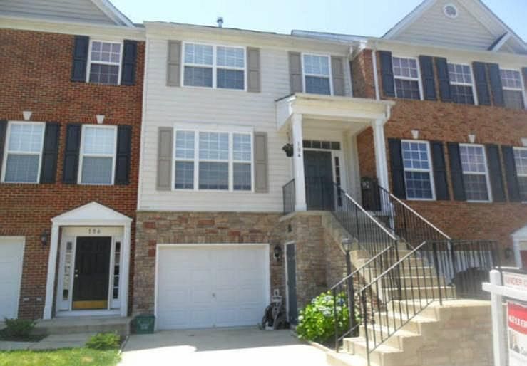 1st image of 104 Breakers Edge Ct