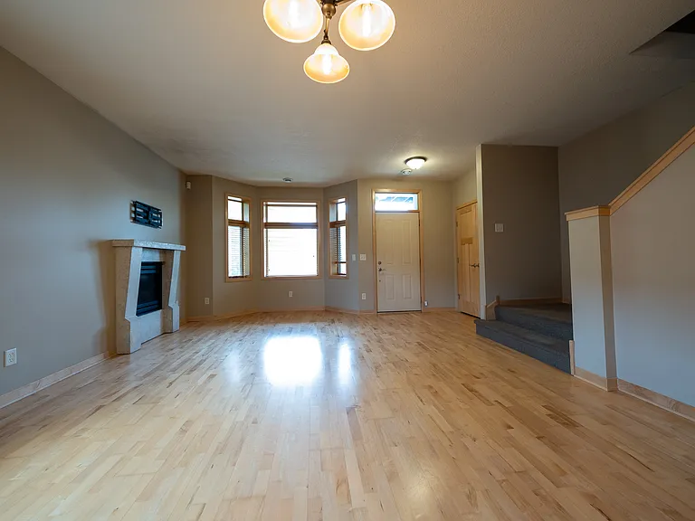 852 Berwood Ave W — Photo 6