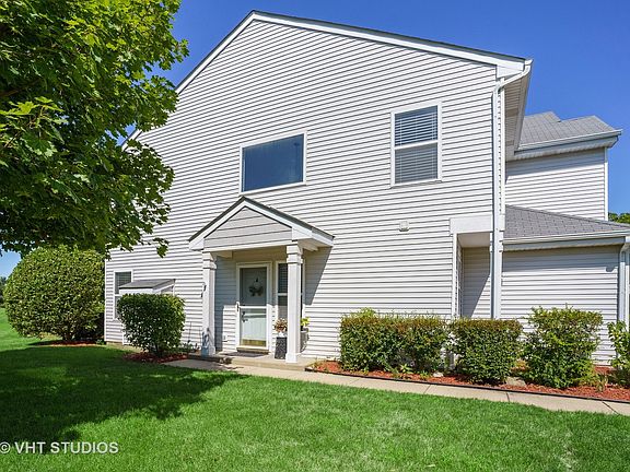 2nd image of 1424 Meadowsedge Ln