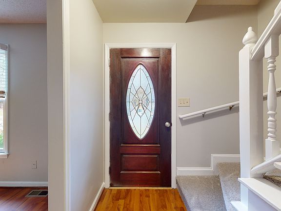 4th image of 103 Bushberry Ct