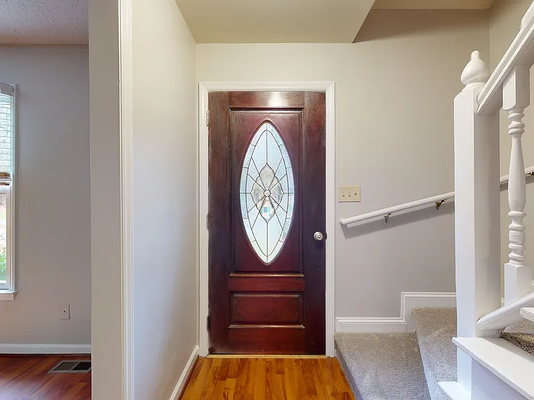 103 Bushberry Ct — Photo 4