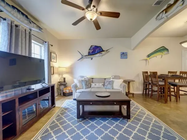 15422 Seamount Cay Ct APT 103, Corpus Christi, TX 78418