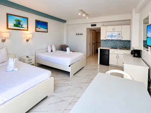 6345 Collins Ave, Miami Beach, FL
