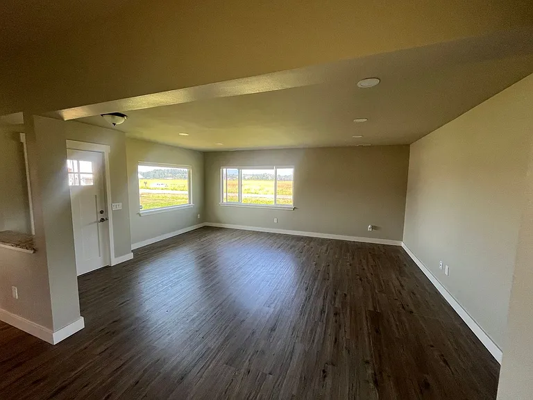 20528 Dahlstedt Rd — Photo 5
