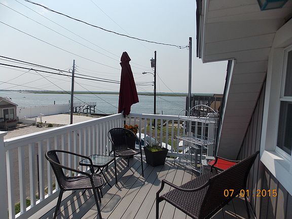 3rd image of 211 93rd St