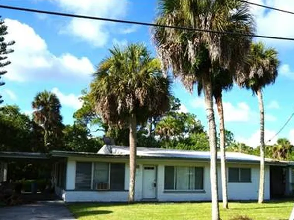 152 Myakka Dr, Venice, FL 34293
