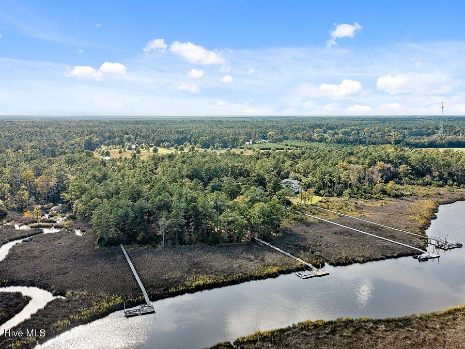 1st image of 106 Neusiok Drive