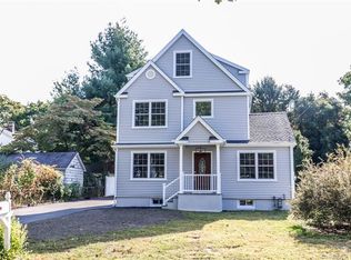 3 Kelsey St, Darien, CT 06820