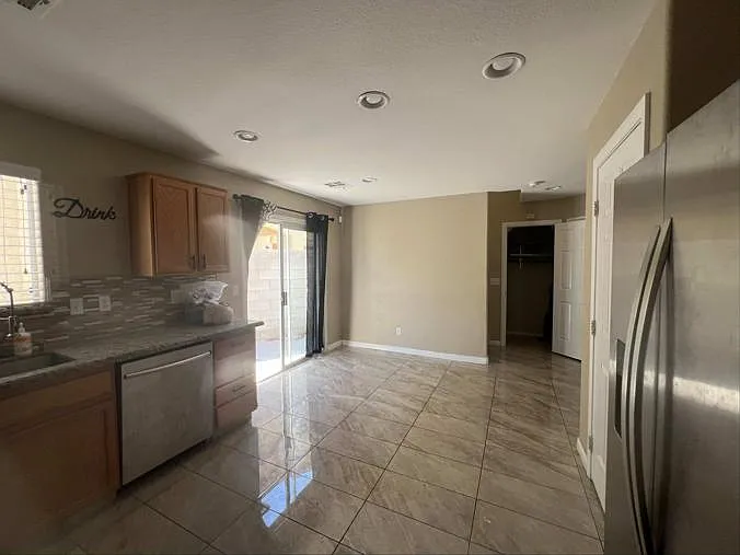 10344 Missouri Meadows St — Photo 37