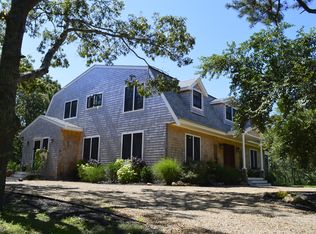86 Capawock Rd, West Tisbury, MA 02575