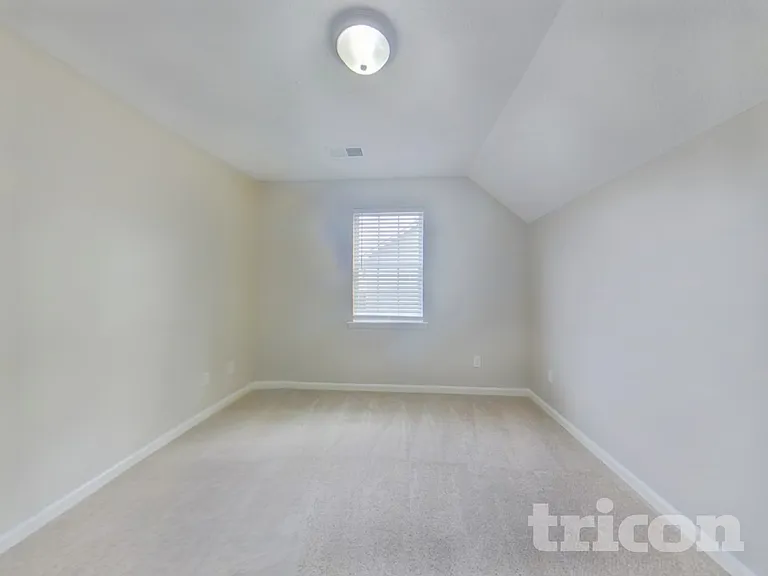 118 Saddlemount Ln — Photo 9