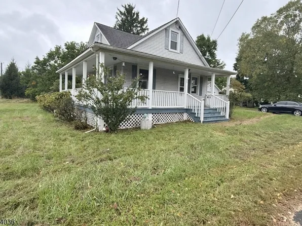 31 Fourth St, Hillsborough Twp., NJ 08821
