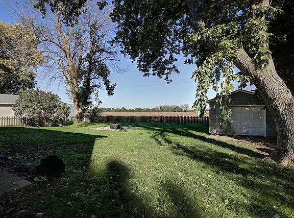5th image of 309 S McKinley St