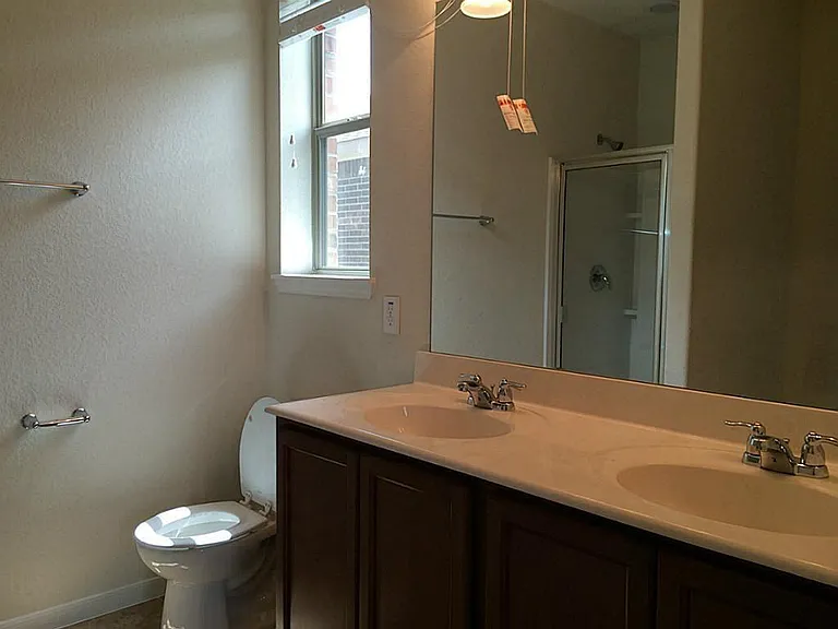 1103 Messina Ln — Photo 14