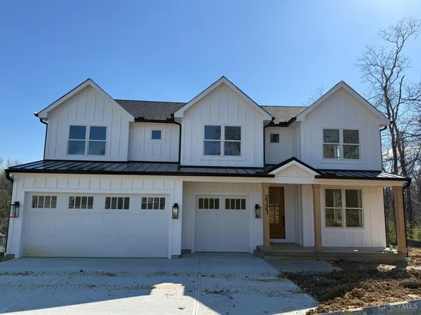 2121 Clough Chase Dr, Cincinnati, OH 45244