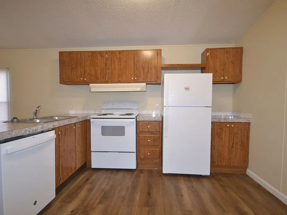 873 E 420th Rd #B05