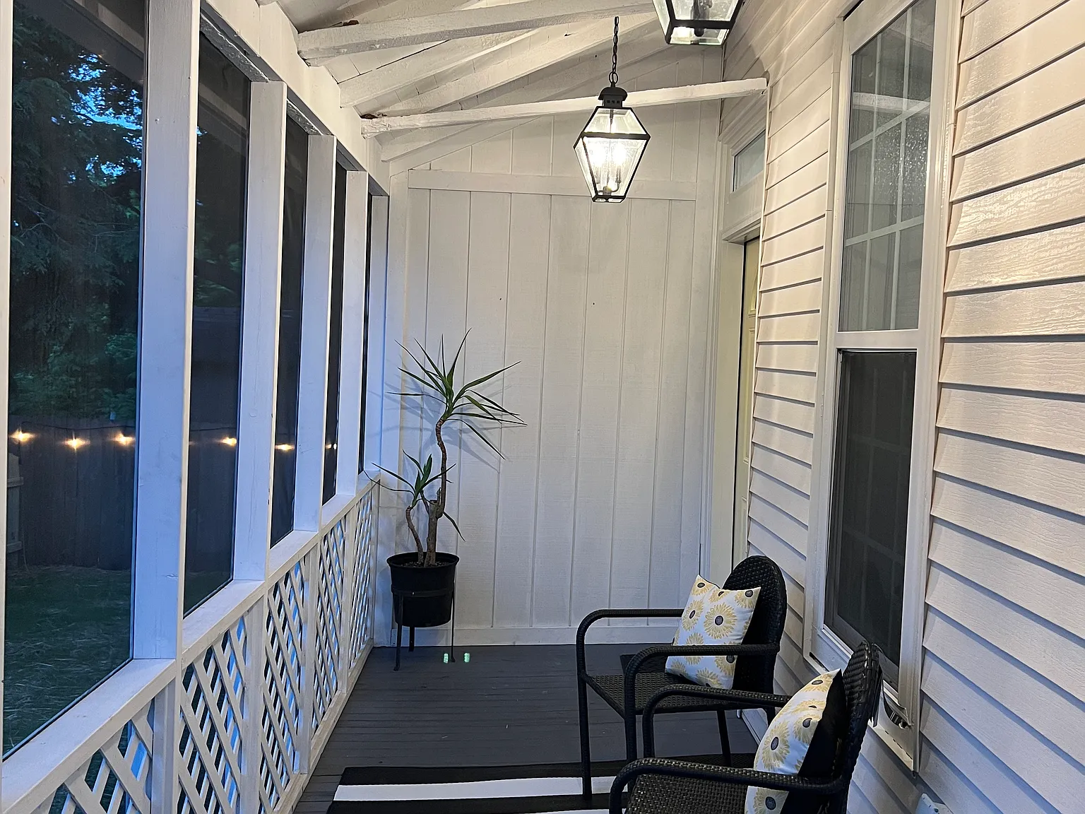2 bed, 1102 sqft, $2,300 — Photo 2