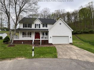265 Mountain Meadows Rd, Chapmanville, WV 25508