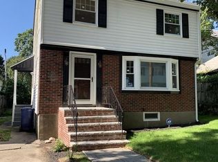 11 Ruskindale Rd, Hyde Park, MA 02136