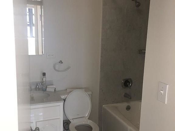 5th image of 521 E 72nd St APT 9A