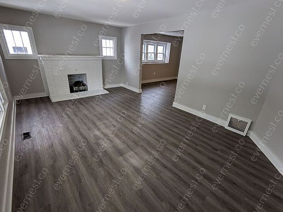 4th image of 14 Spokane Dr