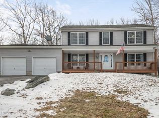 137 Lewis Rd, Milford, PA 18337