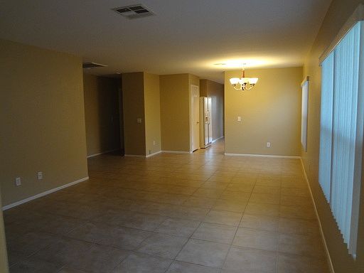 3rd image of 5552 Baker Bowl Ct