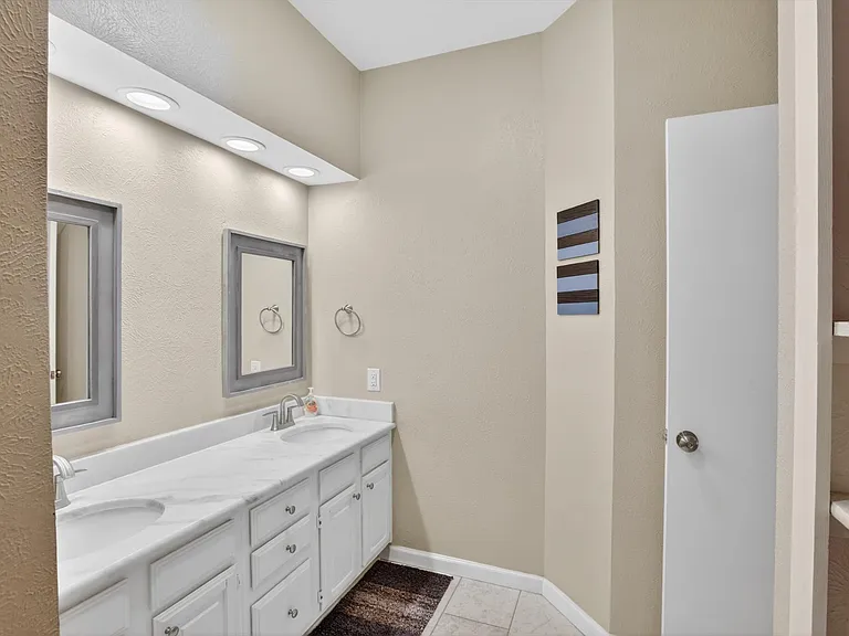 1106 Quail Valley Ln #120 — Photo 4