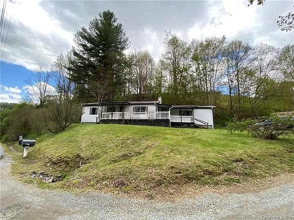 3rd image of 117 Archway Dr