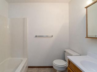 3220 Neola St #2, Cedar Falls, IA 50613