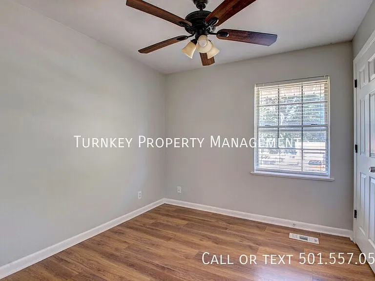 7 Fairbrook Dr — Photo 22