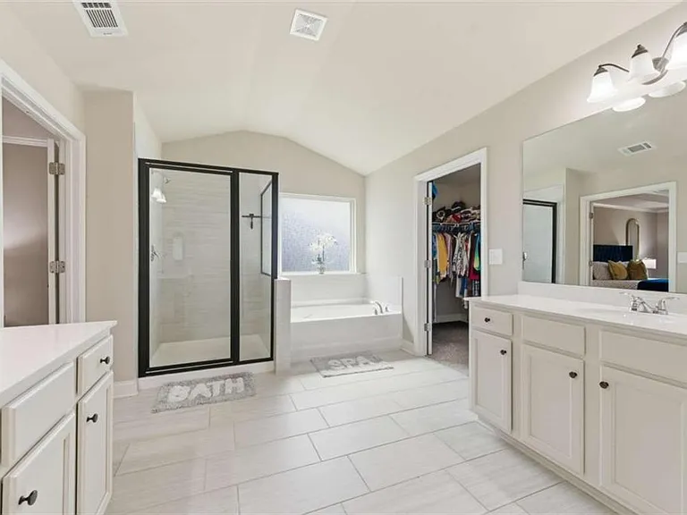 3798 Southfield Ct — Photo 34
