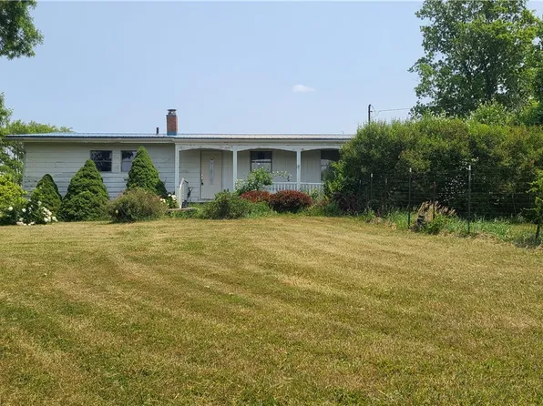 4478 Stanhope Kelloggsville Rd, Andover, OH 44003