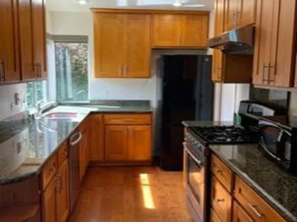 905 El Camino Avenue, Vacaville, CA 95688