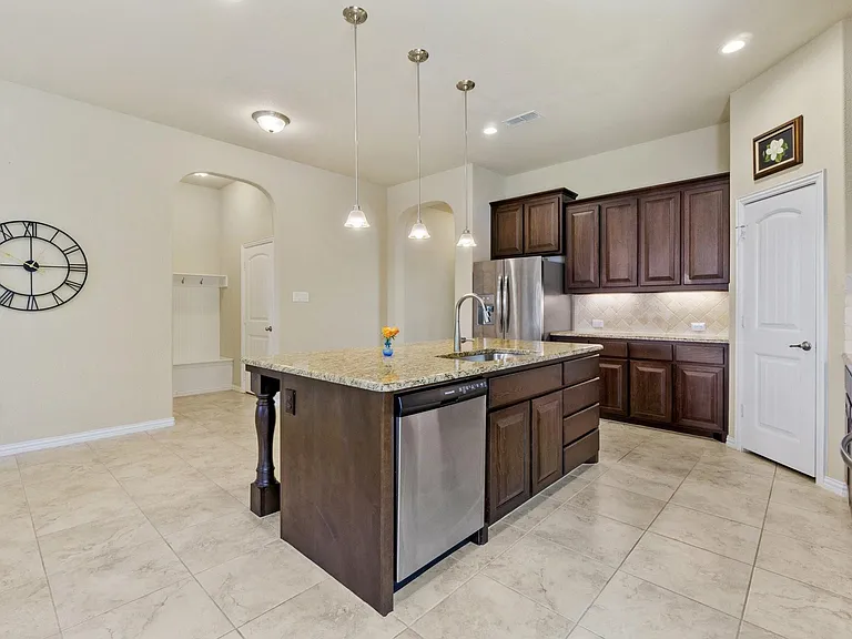 14829 Star Creek Dr — Photo 2