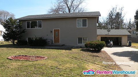 1st image of 126 Bluwood Ave