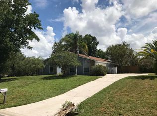 897 Ridgeway Ct, Orange Park, FL 32065