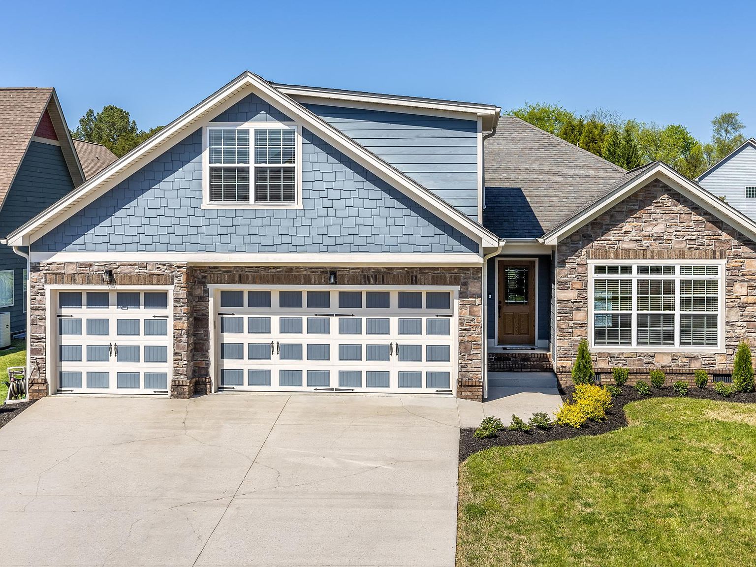 8679 Rosada Dr, Ooltewah, TN 37363 Zillow