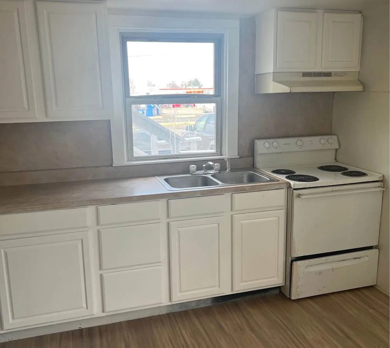 1 bed, 600 sqft, $995 — Photo 2