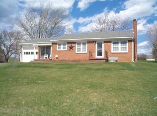 753 Middlebrook Rd, Staunton, VA 24401
