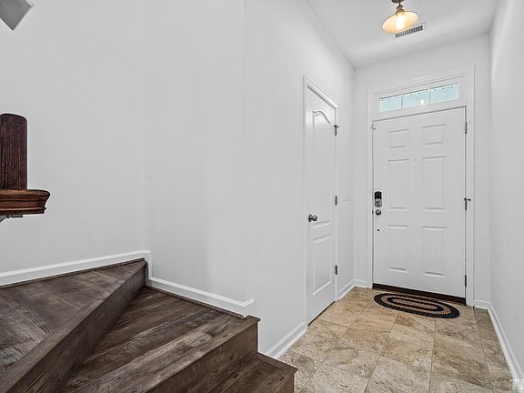 5th image of 3848 Wild Meadow Ln